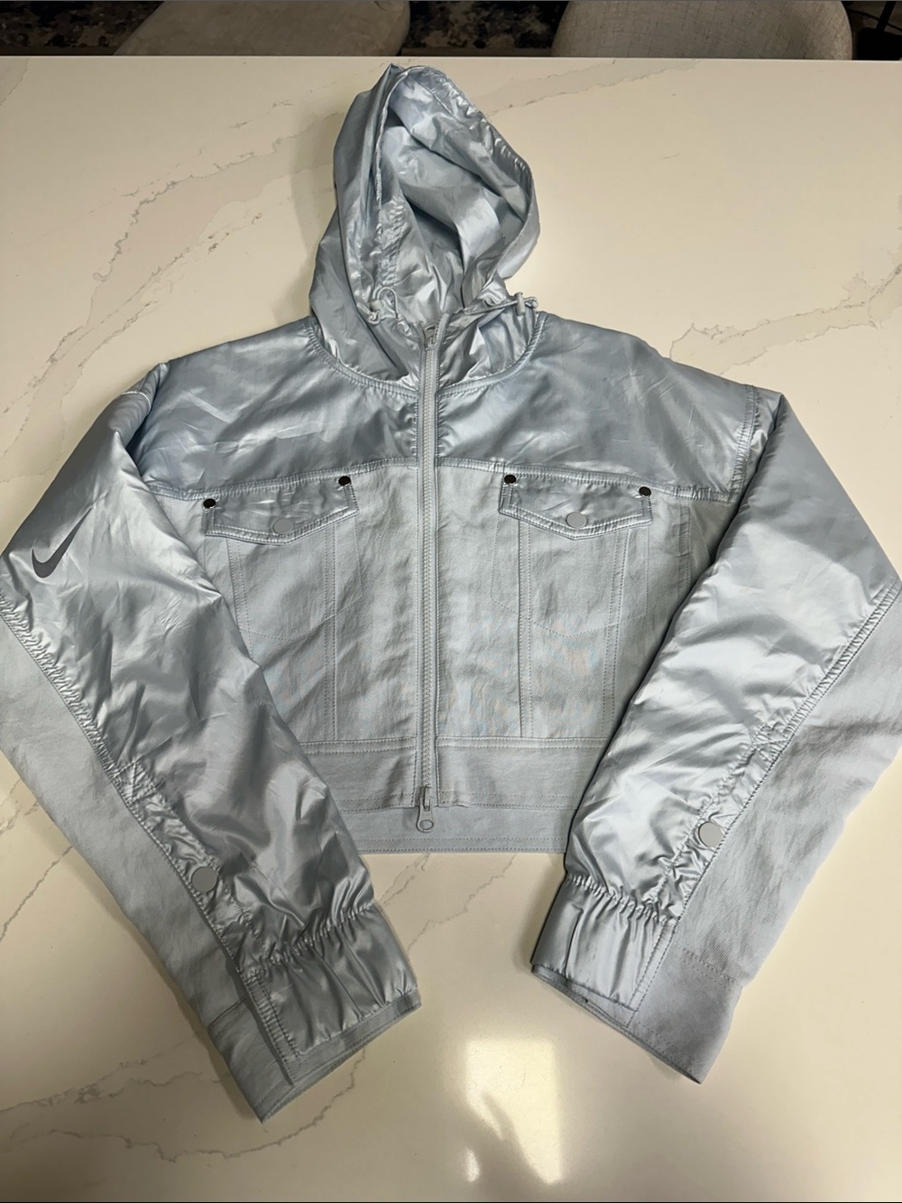 Nike Light Blue Cropped Hooded Windbreaker Jacket.